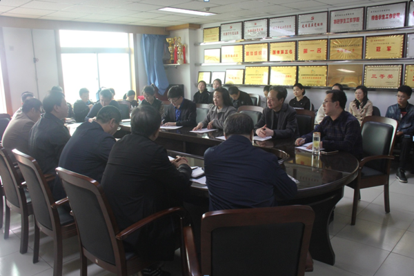 座谈会现场 座谈会现场