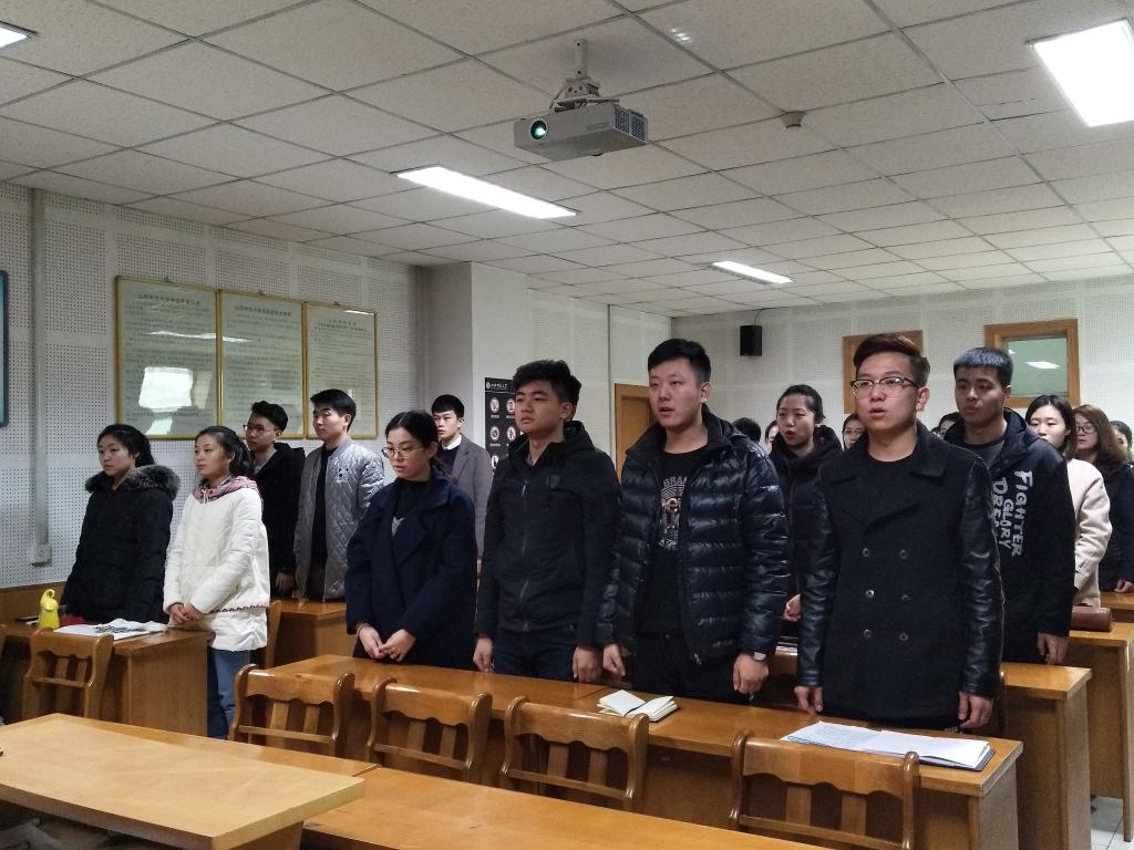 奏唱《没有共产党就没有新中国》